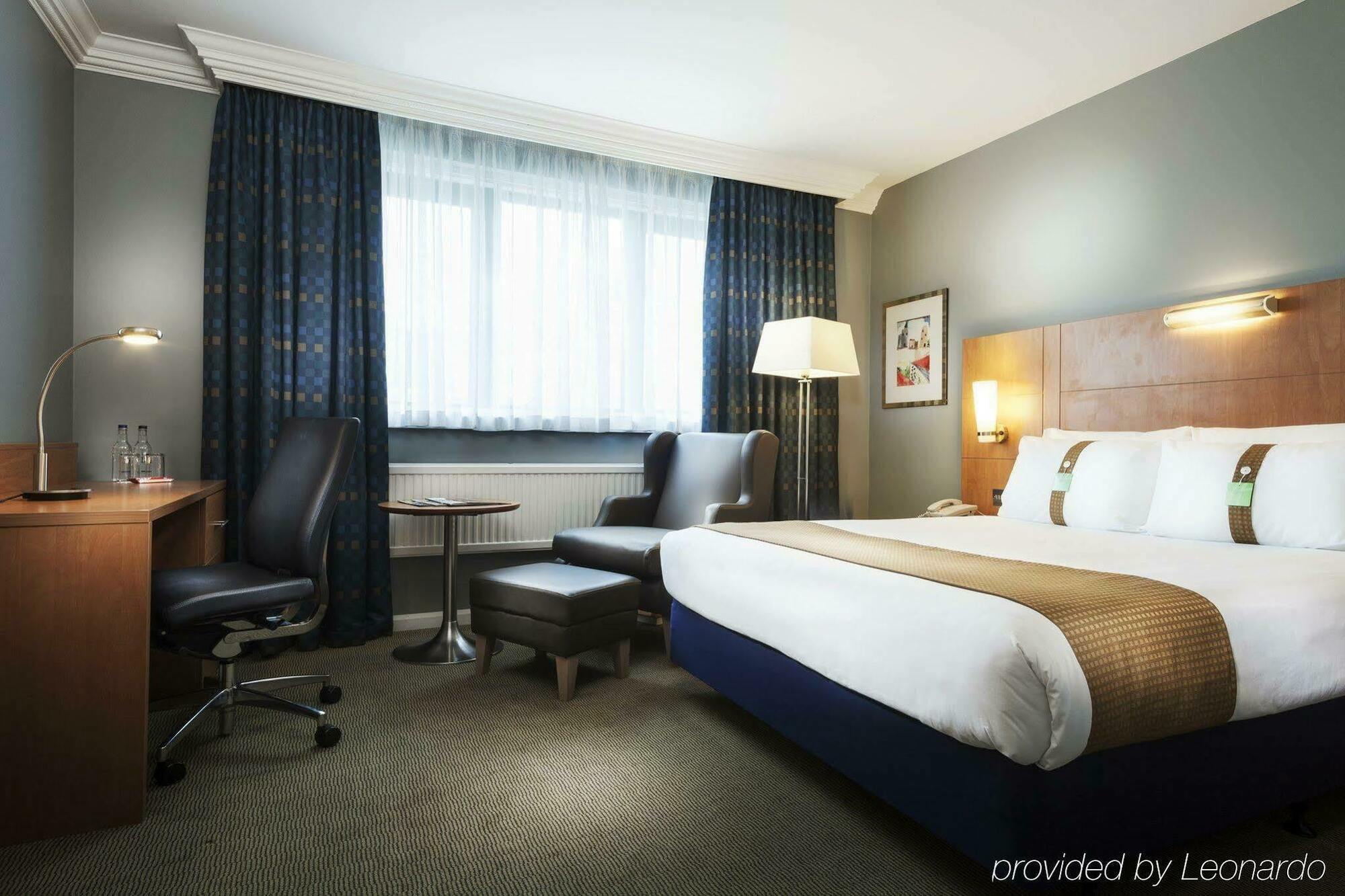Holiday Inn London Brent Cross, An Ihg Hotel Dış mekan fotoğraf